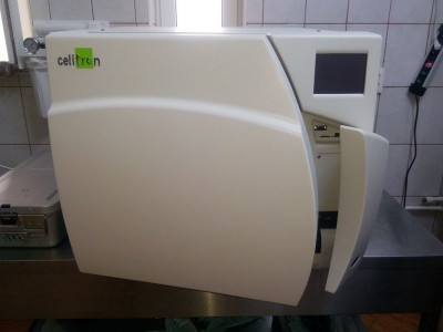 Medium Steam Sterilizers, Vacuum autoclave machine